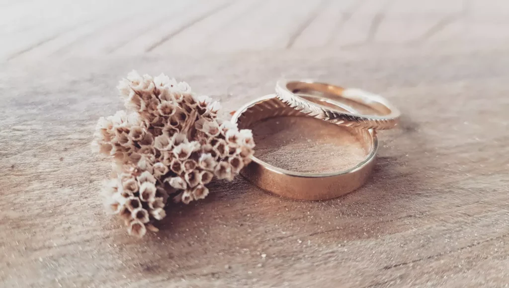 Patterned gold rings his and hers